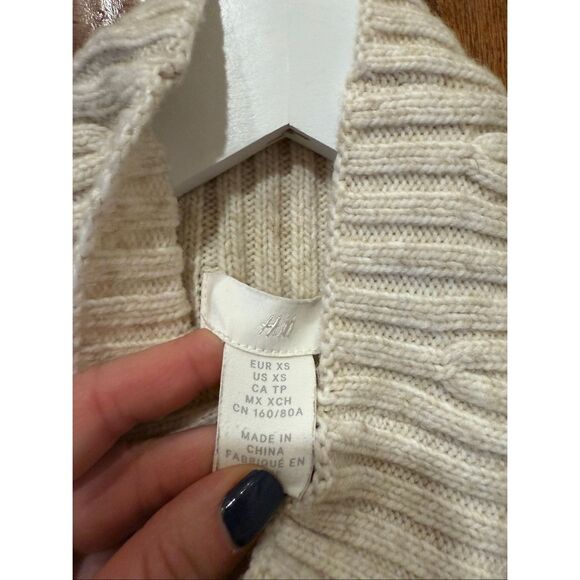H&M cream ribbed high neck sweater size xs Cabin Core - Picture 4 of 10